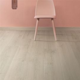 Laminaat Quick Step Signature Hydroseal Geborstelde Eik Beige SIG4764